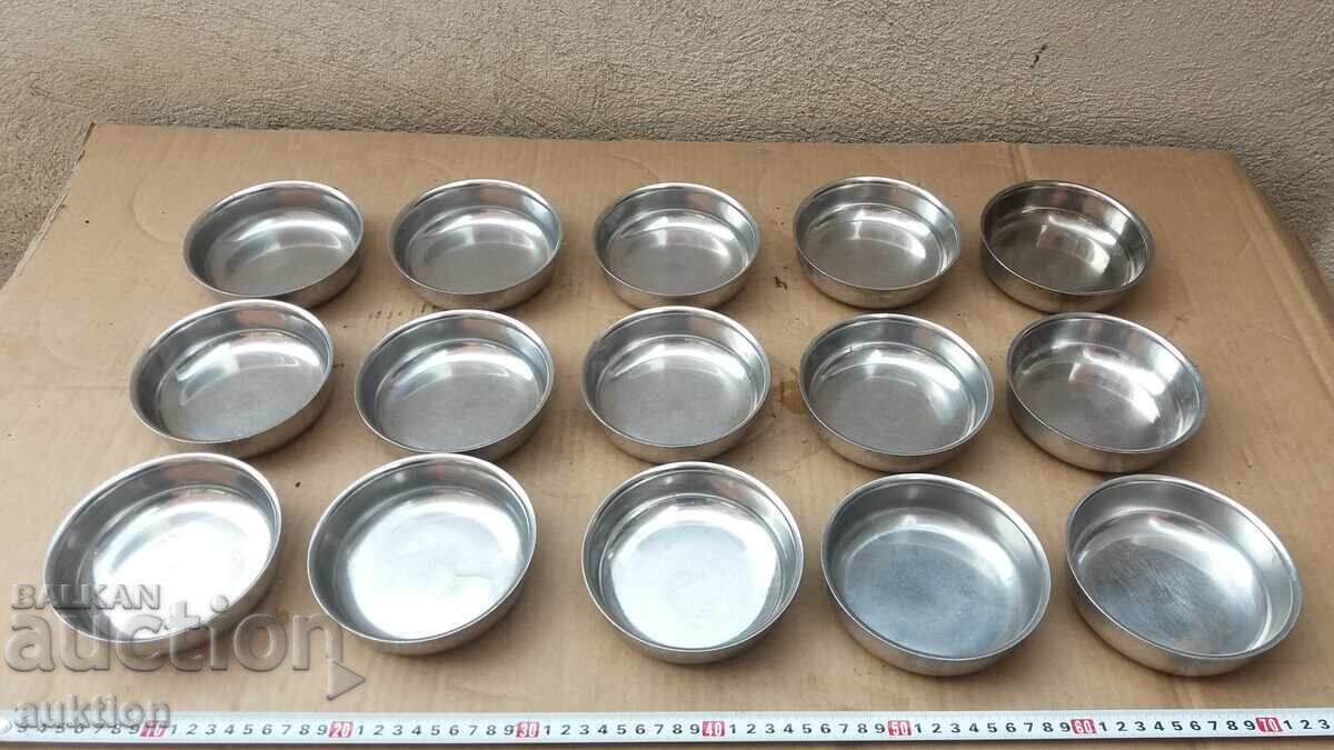 Livrarea CROM - SET DE CEȘTI MILITARE PENTRU DULCE - MASIVE - 15 BUCĂȚI