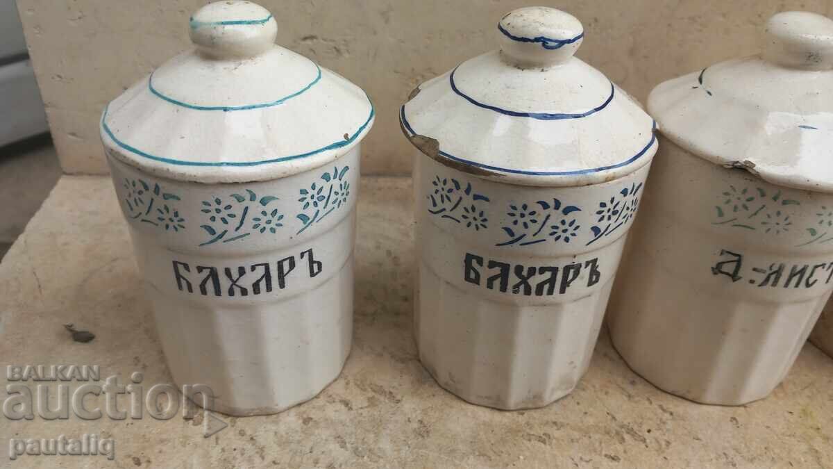 BULGARIAN PORCELAIN SPICE SET with price 15.00 BGN | € 7.67