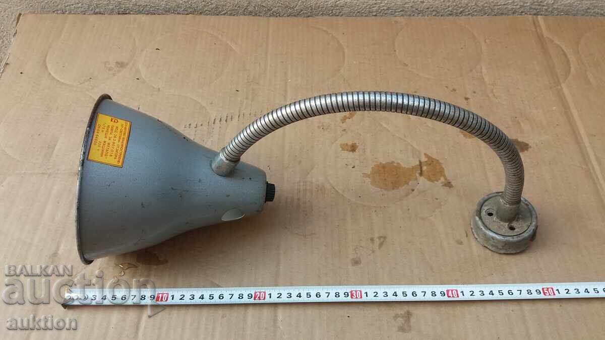 LAMPĂ INDUSTRIALĂ - VINTAGE - MOBILĂ - 6 LAMPĂ INDUSTRIALĂ - VINTAGE - MOBILĂ - 6