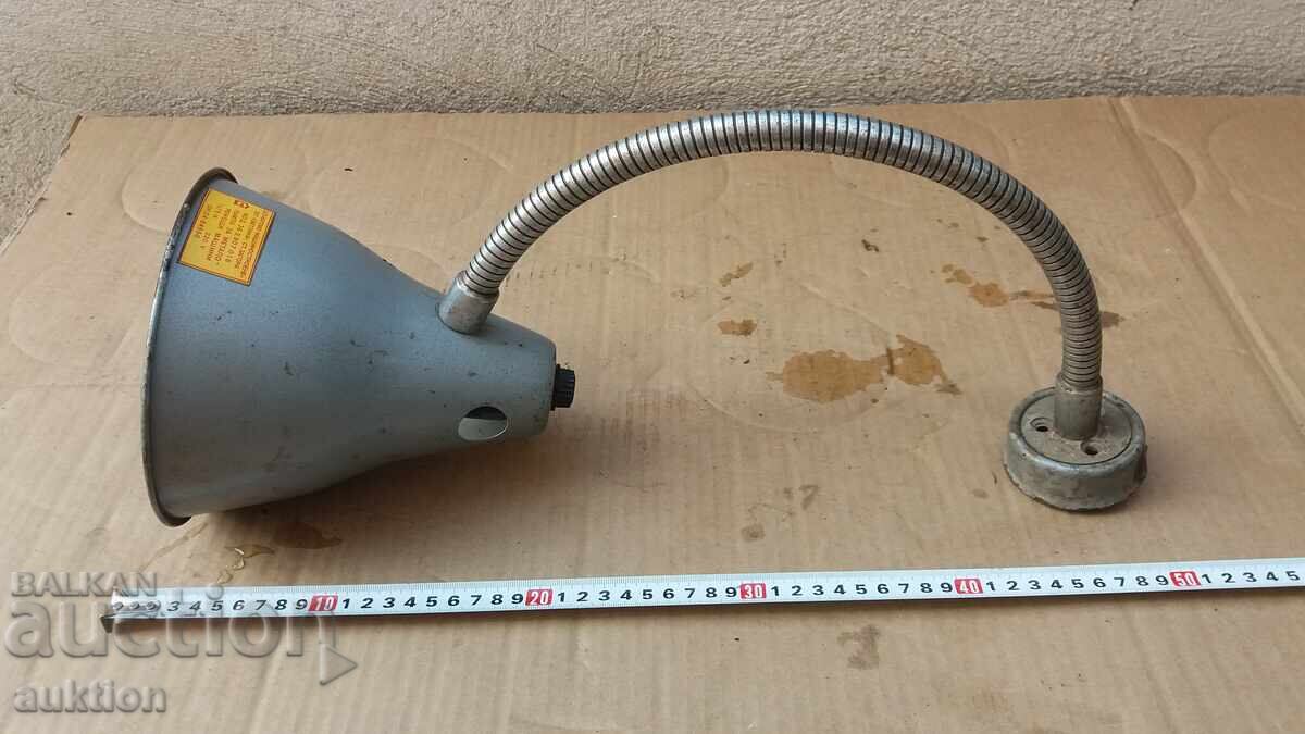 LAMPĂ INDUSTRIALĂ - VINTAGE - MOBILĂ - 7 LAMPĂ INDUSTRIALĂ - VINTAGE - MOBILĂ - 7