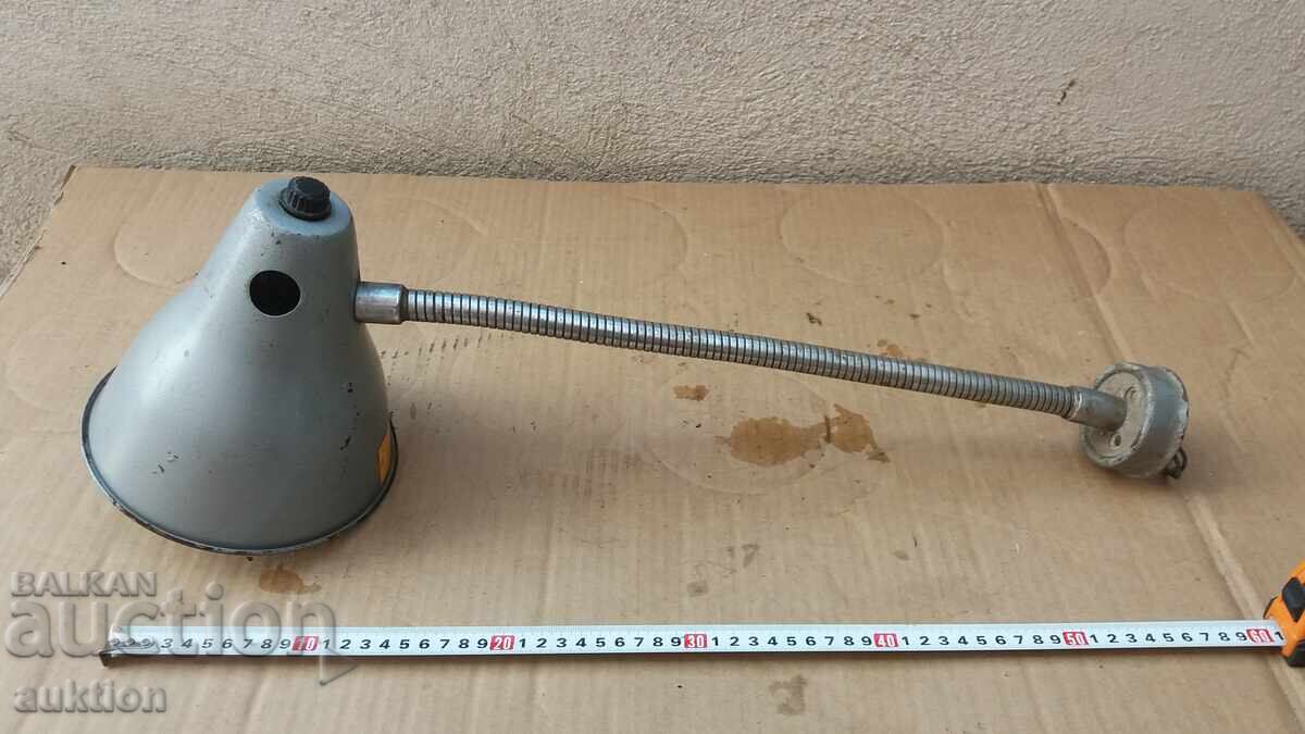 LAMPĂ INDUSTRIALĂ - VINTAGE - MOBILĂ LAMPĂ INDUSTRIALĂ - VINTAGE - MOBILĂ