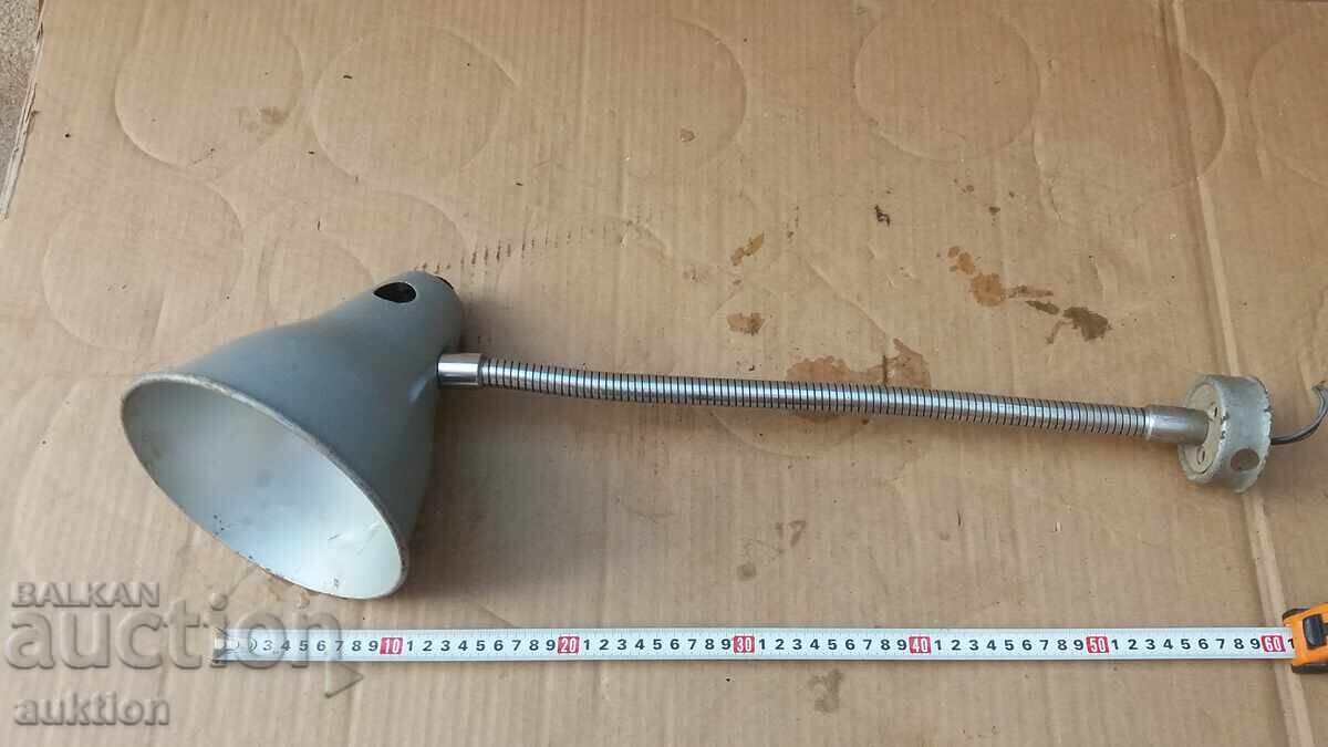 ΒΙΟΜΗΧΑΝΙΚΟ ΦΩΤΙΣΤΙΚΟ - VINTAGE - ΚΙΝΗΤΟ με τιμή 14.99 BGN | € 7.66