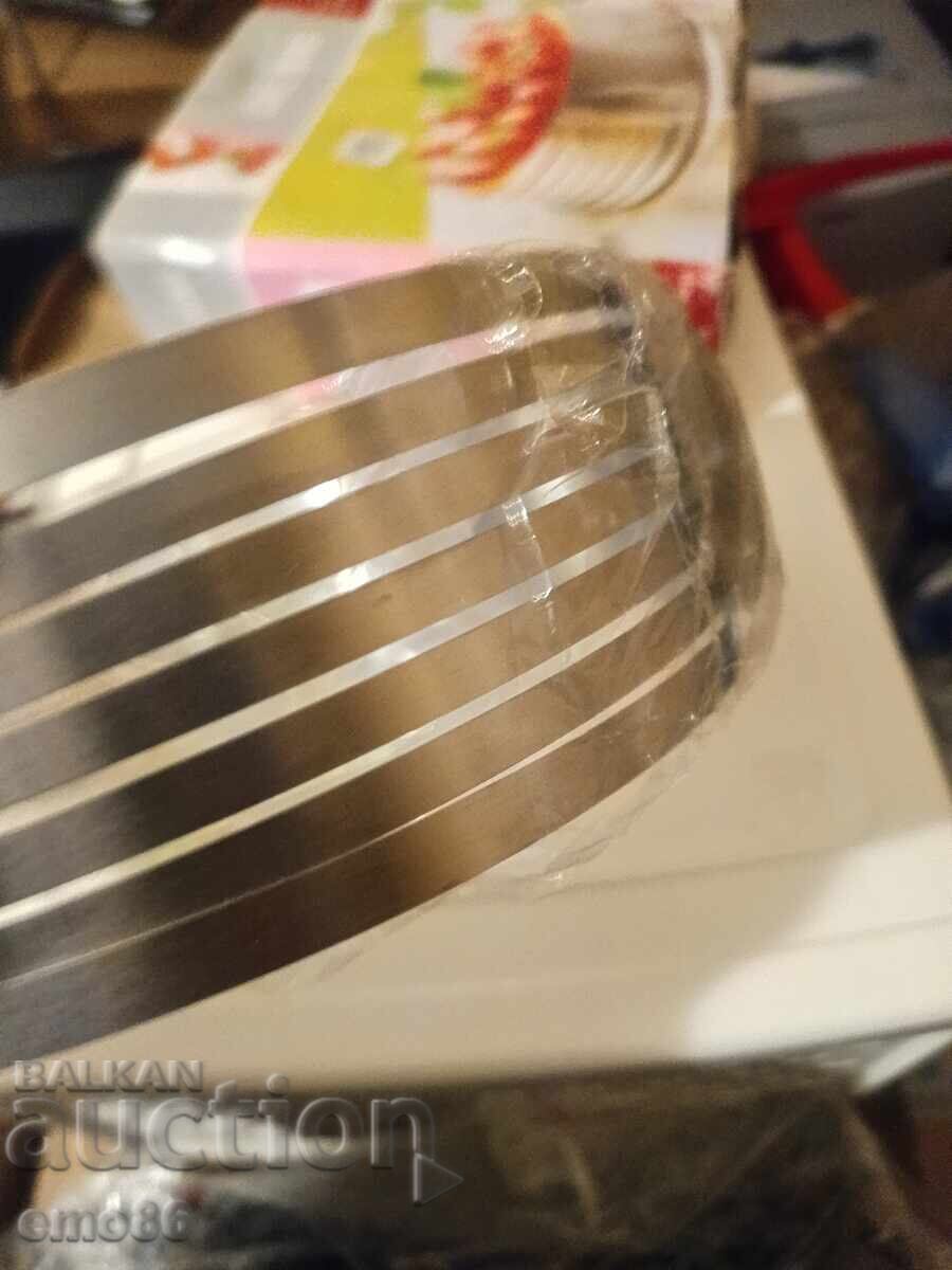 Φόρμα κοπής παντεσπανιού Β.Ζ.Τ με τιμή 5.00 BGN | € 2.56