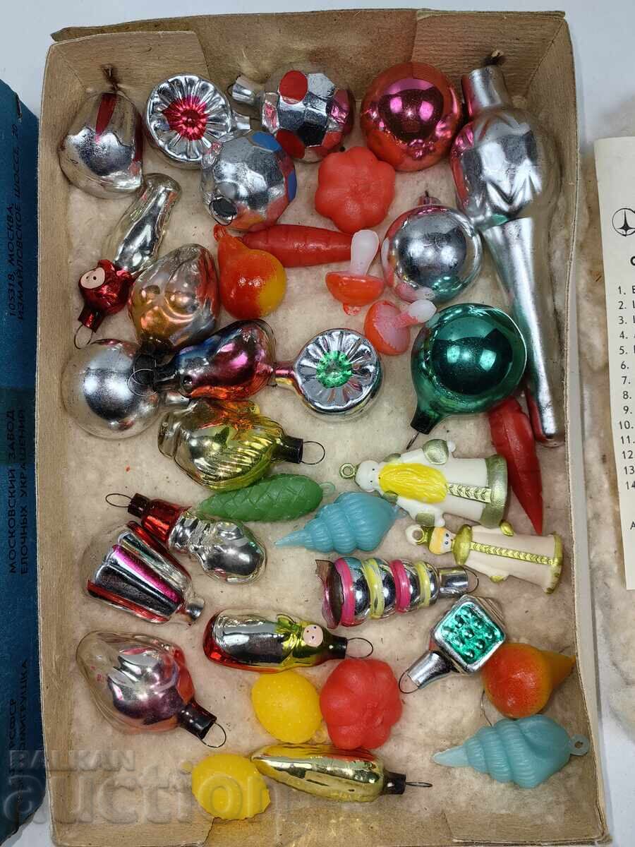 СОЦ СТЪКЛЕНИ И ПЛАСТМАСА ИГРАЧКИ ЕЛХА НОВОГОДИШНИ КОЛЕДА с цена 39.00 лв. | € 19.94