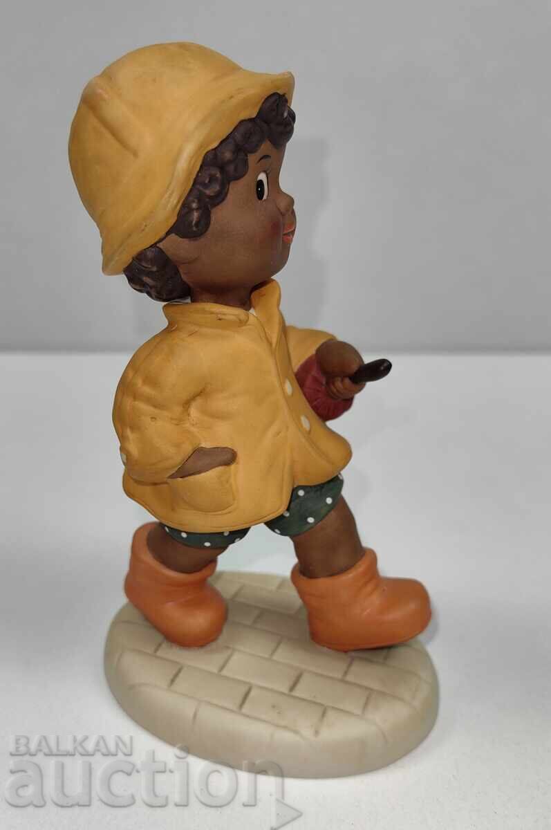 GOEBEL GOEBEL PORCELAIN FIGURE MARKED WITH A NOTE with price 25.00 BGN | € 12.78 GOEBEL GOEBEL PORCELAIN FIGURE MARKED WITH A NOTE with price 25.00 BGN | € 12.78