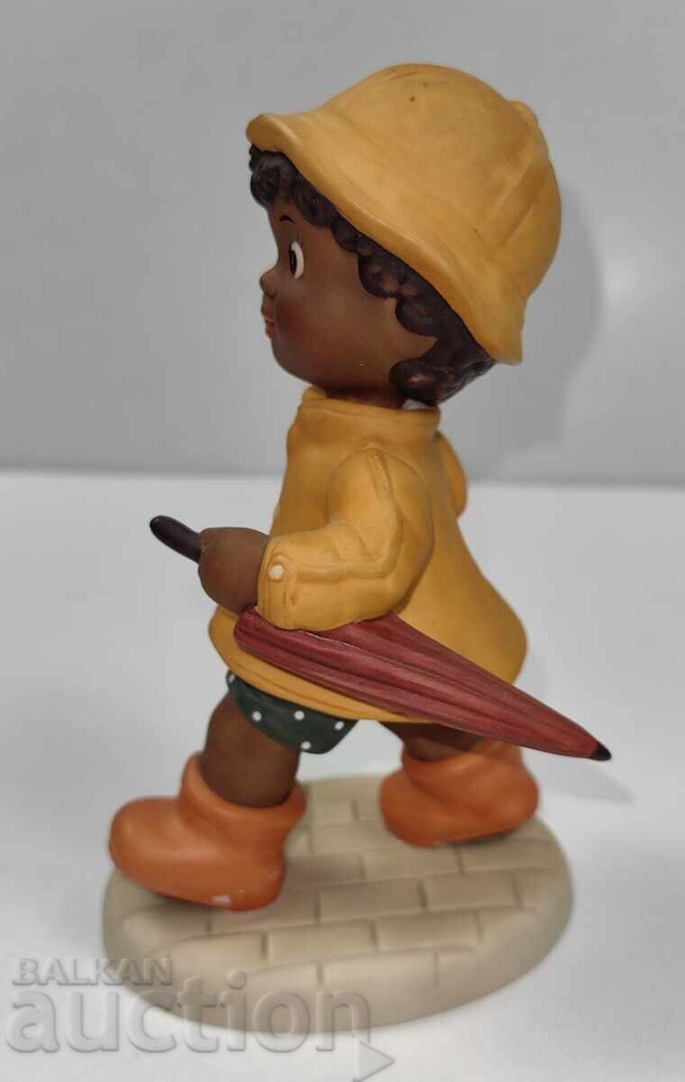 Auction GOEBEL GOEBEL PORCELAIN FIGURE MARKED WITH A NOTE Auction GOEBEL GOEBEL PORCELAIN FIGURE MARKED WITH A NOTE