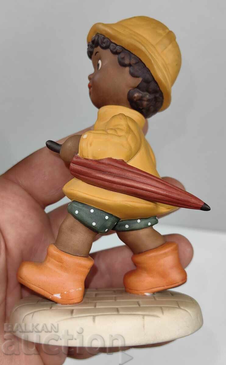 GOEBEL GOEBEL PORCELAIN FIGURE MARKED WITH A NOTE - 6 GOEBEL GOEBEL PORCELAIN FIGURE MARKED WITH A NOTE - 6