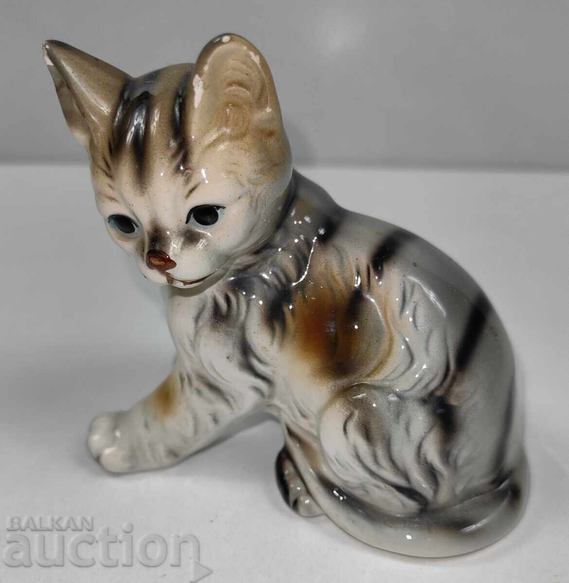 Delivery of PORCELAIN CAT FIGURINE, MARKED, SLIGHT CHIP ON EAR