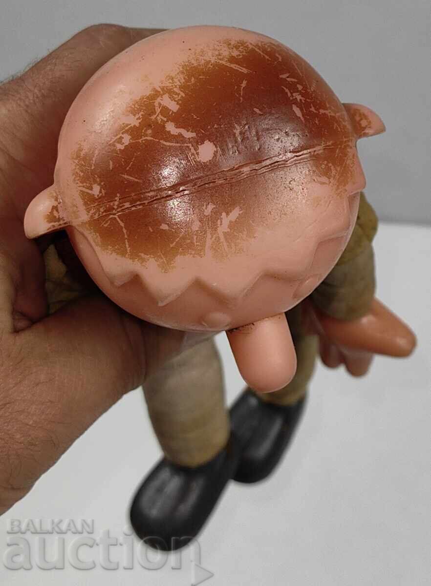 Δημοπρασία Ο ΕΝΑΣ ΑΠΟ ΤΟΥΣ ΤΡΕΙΣ ΗΛΙΘΙΟΥΣ ΣΠΑΝΙΟ ΣΟΣΙΑΛΙΣΤΙΚΟ ΠΑΙΔΙΚΟ ΠΑΙΧΝΙΔΙ ΔΟΝΕΦ