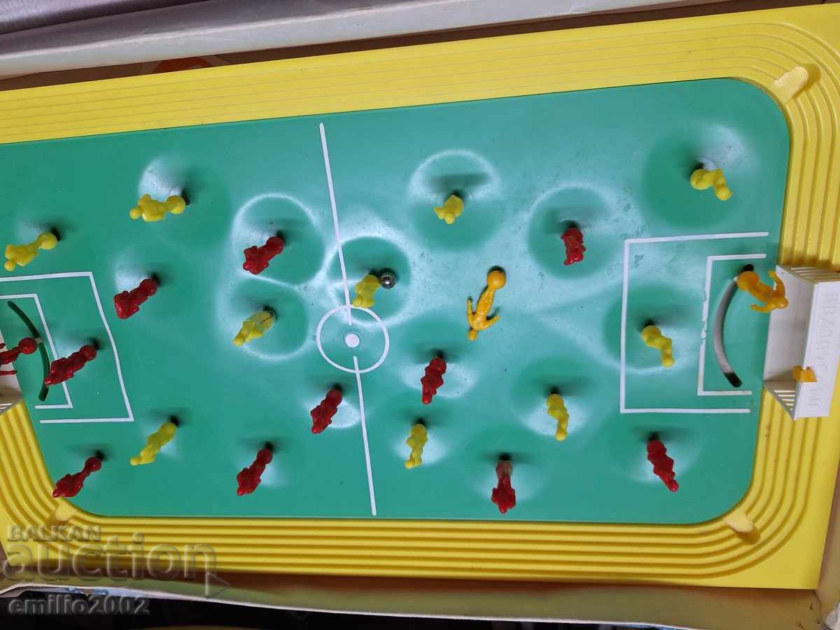 Παράδοση Παιδικά παιχνίδια ρετρό σοσιαλισμού Παράδοση Παιδικά παιχνίδια ρετρό σοσιαλισμού