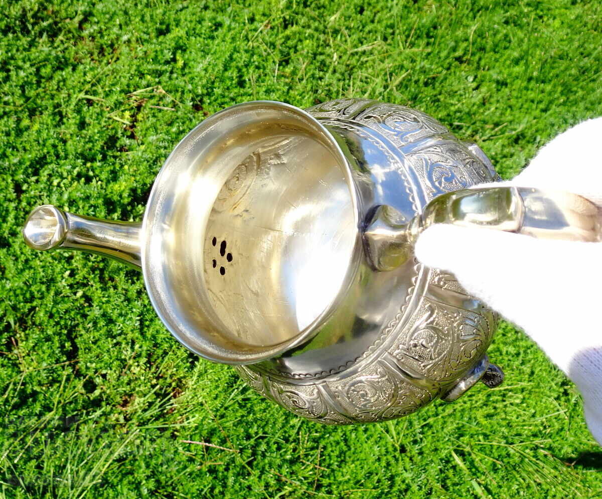 Delivery of Kettle, Hadj Bennani metal-silver, Morocco Delivery of Kettle, Hadj Bennani metal-silver, Morocco