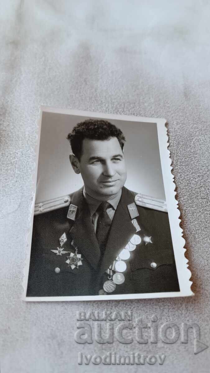 Photograph of a Lieutenant Colonel from the Air Force with orders and medals
