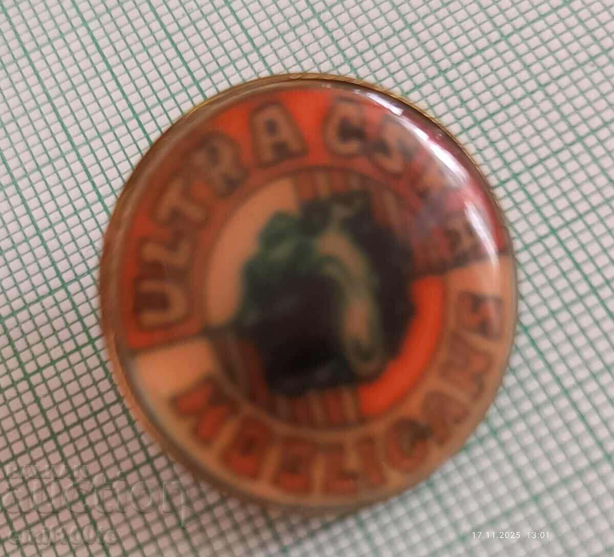 Ecuson - CSKA fan club Ultra CSKA Hooligans cu preț 52.00 BGN | € 26.59