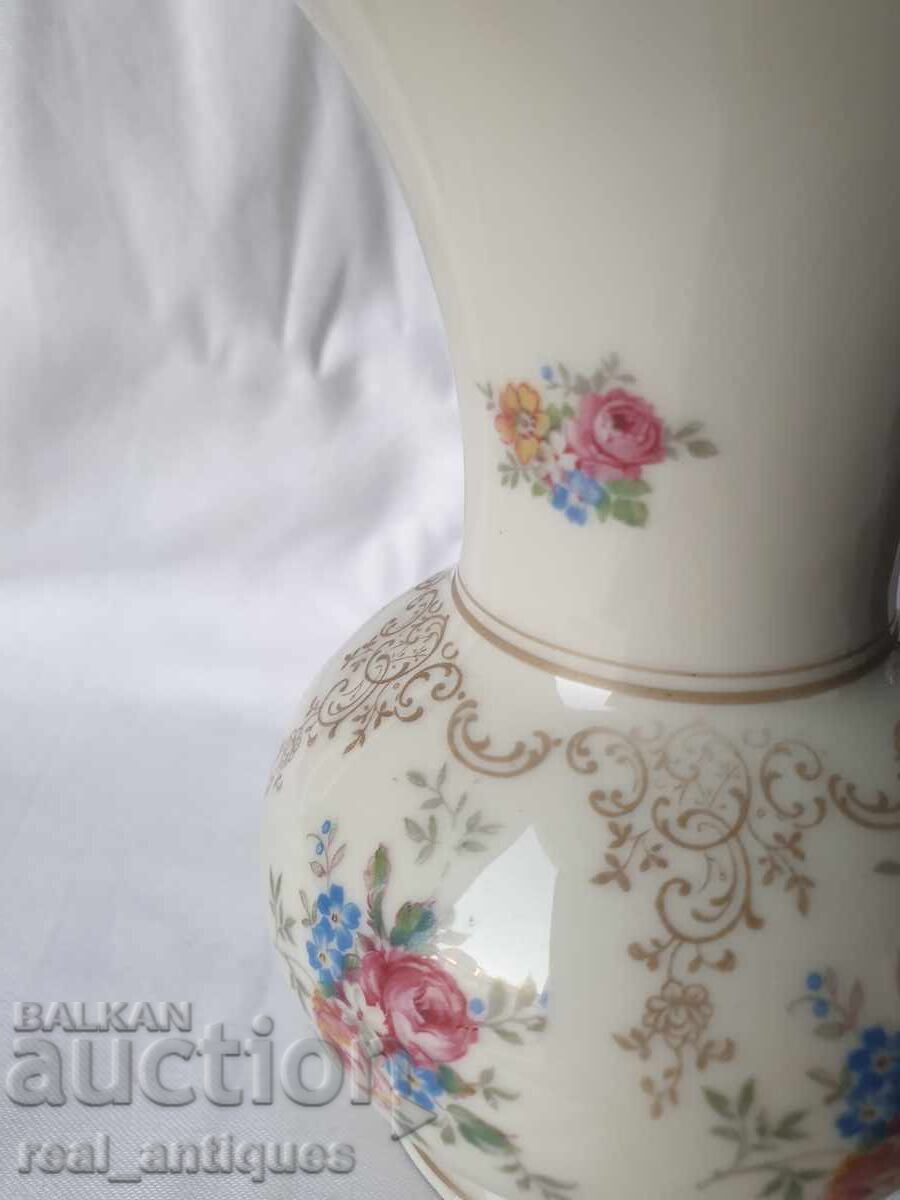 Delivery of Porcelain Vase Weimar