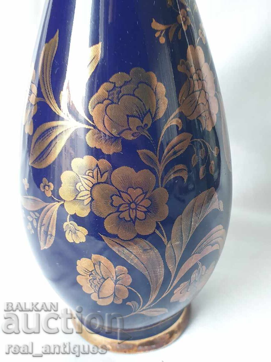 Порцеланова ваза KPM с цена € 5.62 | 10.99 лв.