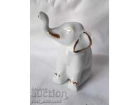 Порцеланова фигурка