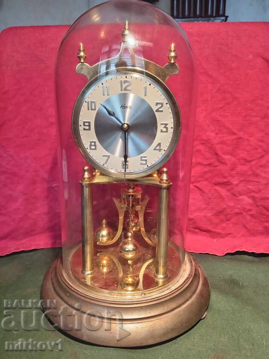 Γερμανικό ετήσιο ρολόι Kundo Γερμανικό ετήσιο ρολόι Kundo