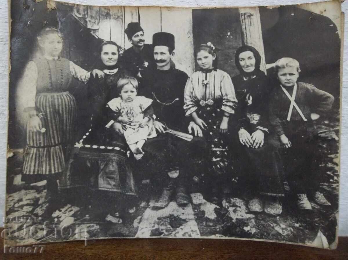 φωτογραφία με τιμή 10.00 BGN | € 5.11