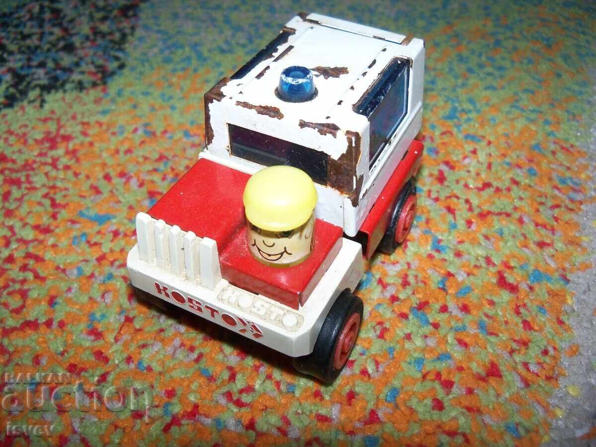 Παλιό γαλλικό μεταλλικό παιδικό καροτσάκι του 1980