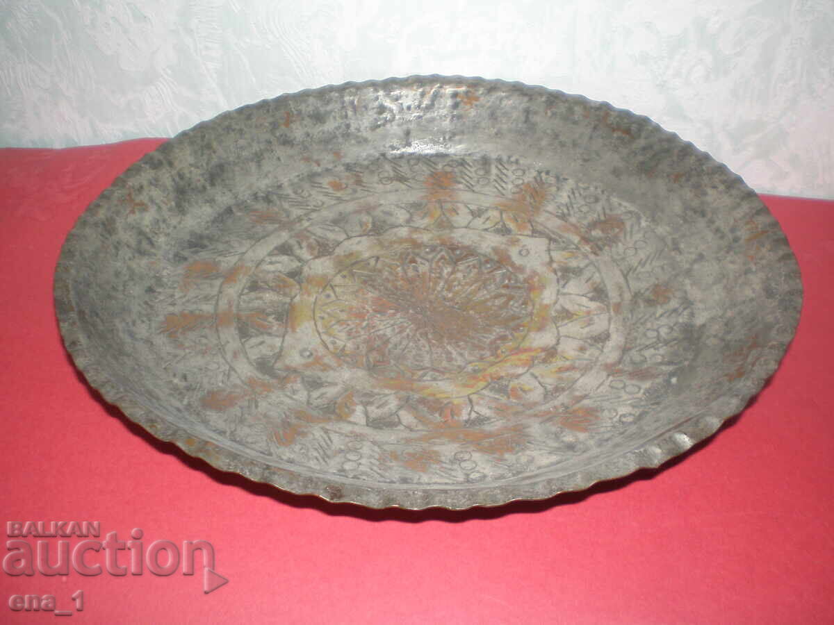 19th-century Revival copper-tinned platter with ornaments - 6 19th-century Revival copper-tinned platter with ornaments - 6