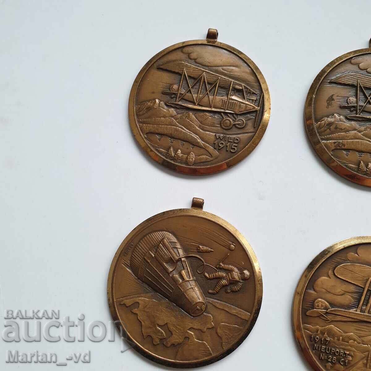 Livrarea Lot medalii comemorative -Cosmos-P. KRAMER NEUCHATEL