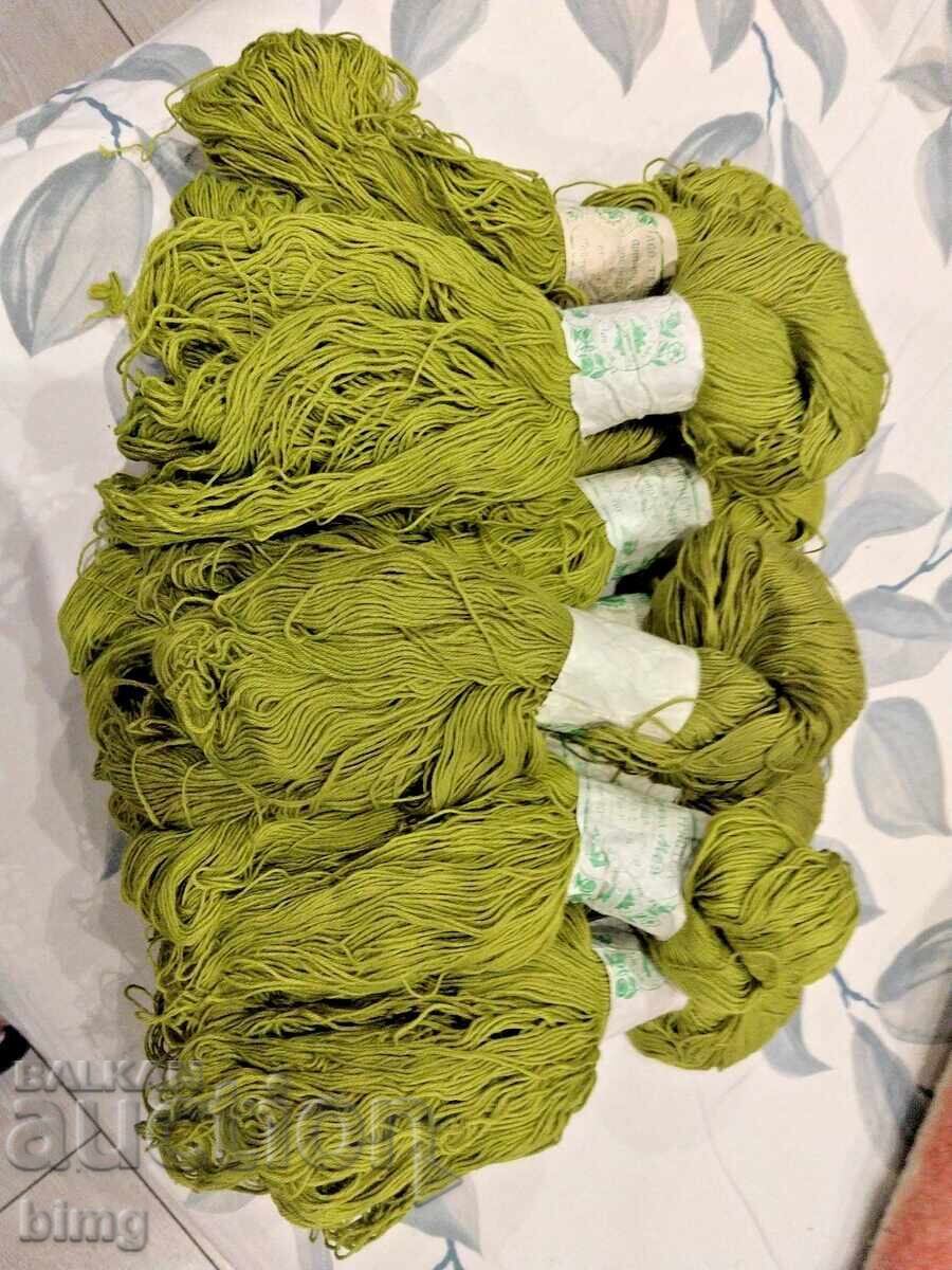 Lot of 9x100g tobacco green yarn