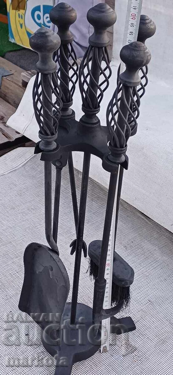 Antique fireplace tools - 1880s with price 100.00 BGN | € 51.13 Antique fireplace tools - 1880s with price 100.00 BGN | € 51.13