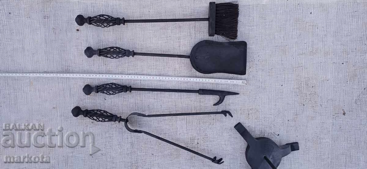 Auction Antique fireplace tools - 1880s Auction Antique fireplace tools - 1880s
