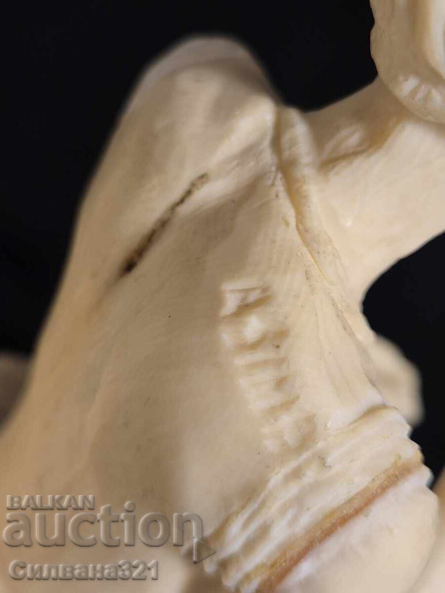 Ivory Figure - 5 Ivory Figure - 5