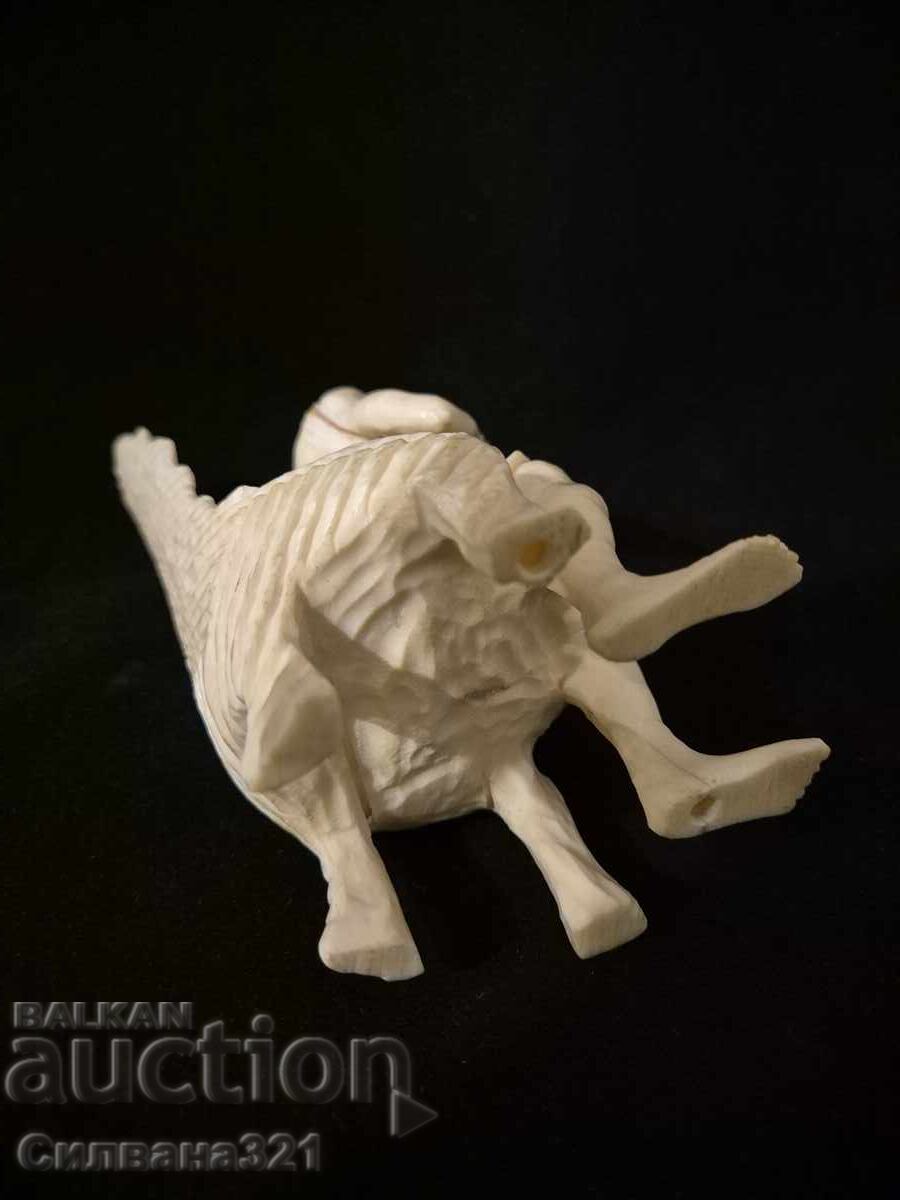 Ivory Figure - 6 Ivory Figure - 6