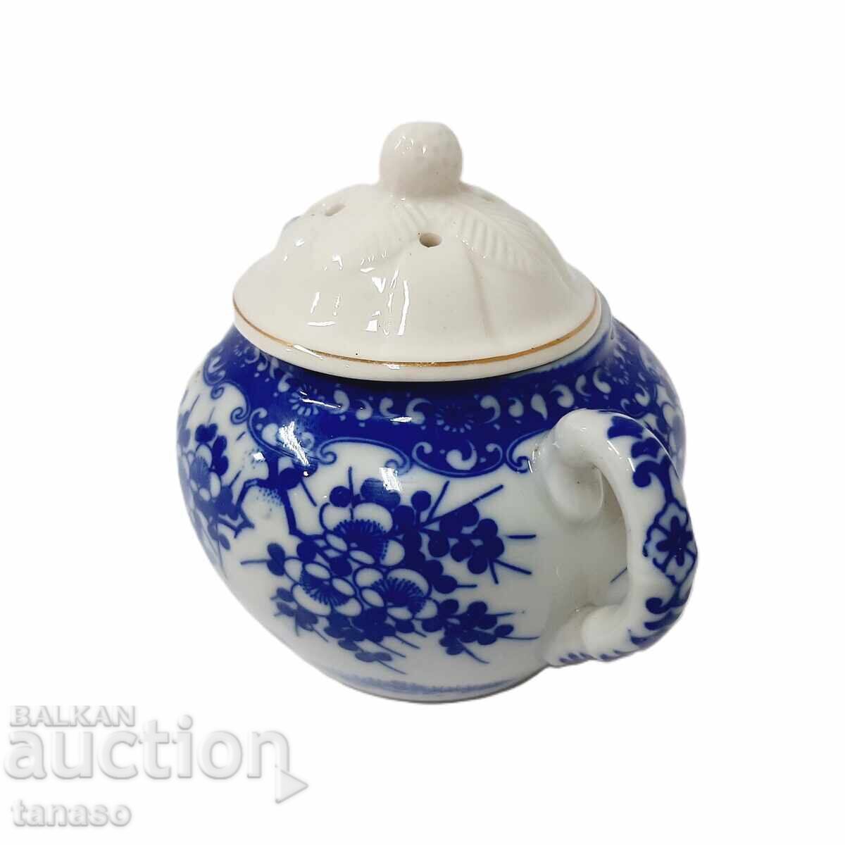 Japanese porcelain sugar bowl in blue and white with price 50.00 BGN | € 25.56