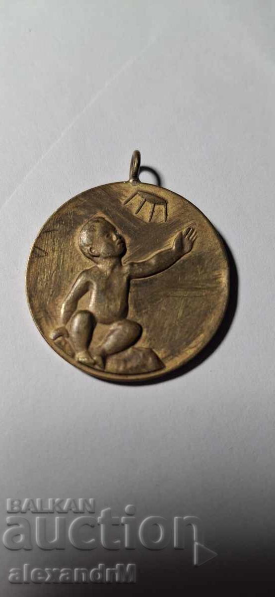 Стар бронзов медал за раждане на дете Стар бронзов медал за раждане на дете