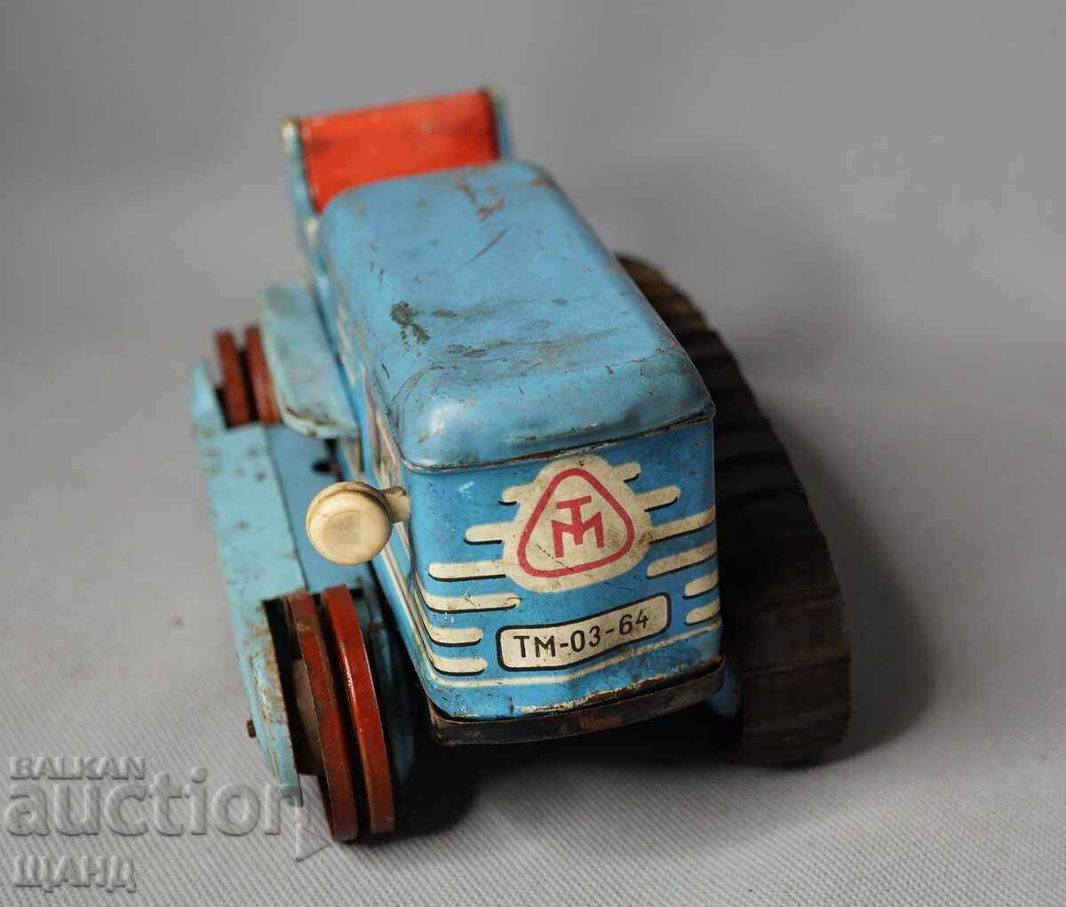 Παλιό μεταλλικό παιχνίδι, μοντέλο τρακτέρ με μπαταρίες με τιμή 10.35 BGN | € 5.29