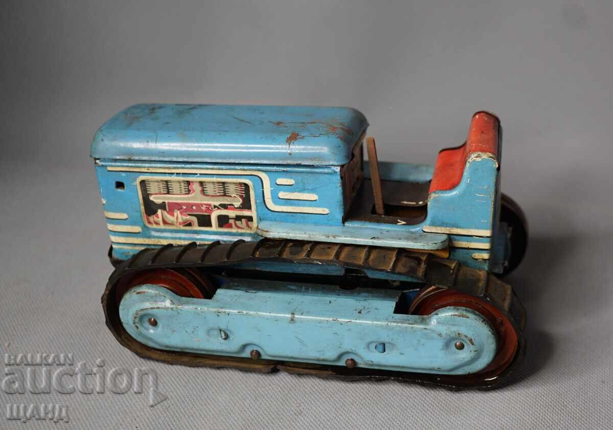 Δημοπρασία Παλιό μεταλλικό παιχνίδι, μοντέλο τρακτέρ με μπαταρίες