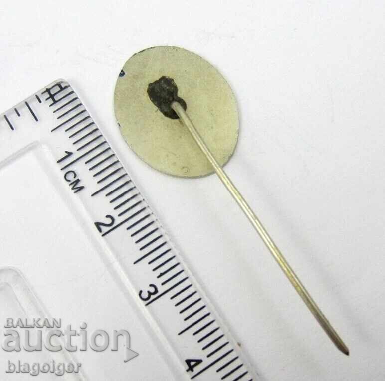 СК Еджаджибаши Турция-Волейбол-Стара значка с цена 8.00 лв. | € 4.09