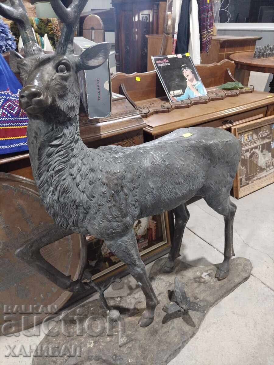 Аукцион ГОЛЯМА ФИГУРА НА ЕЛЕН ОТ БРОНЗ