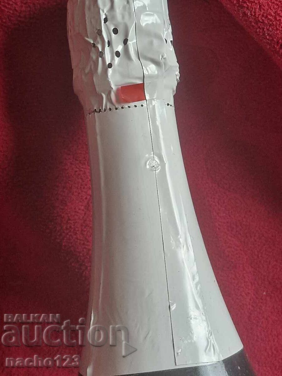 Livrarea Sticlă de șampanie germană de calitate Livrarea Sticlă de șampanie germană de calitate