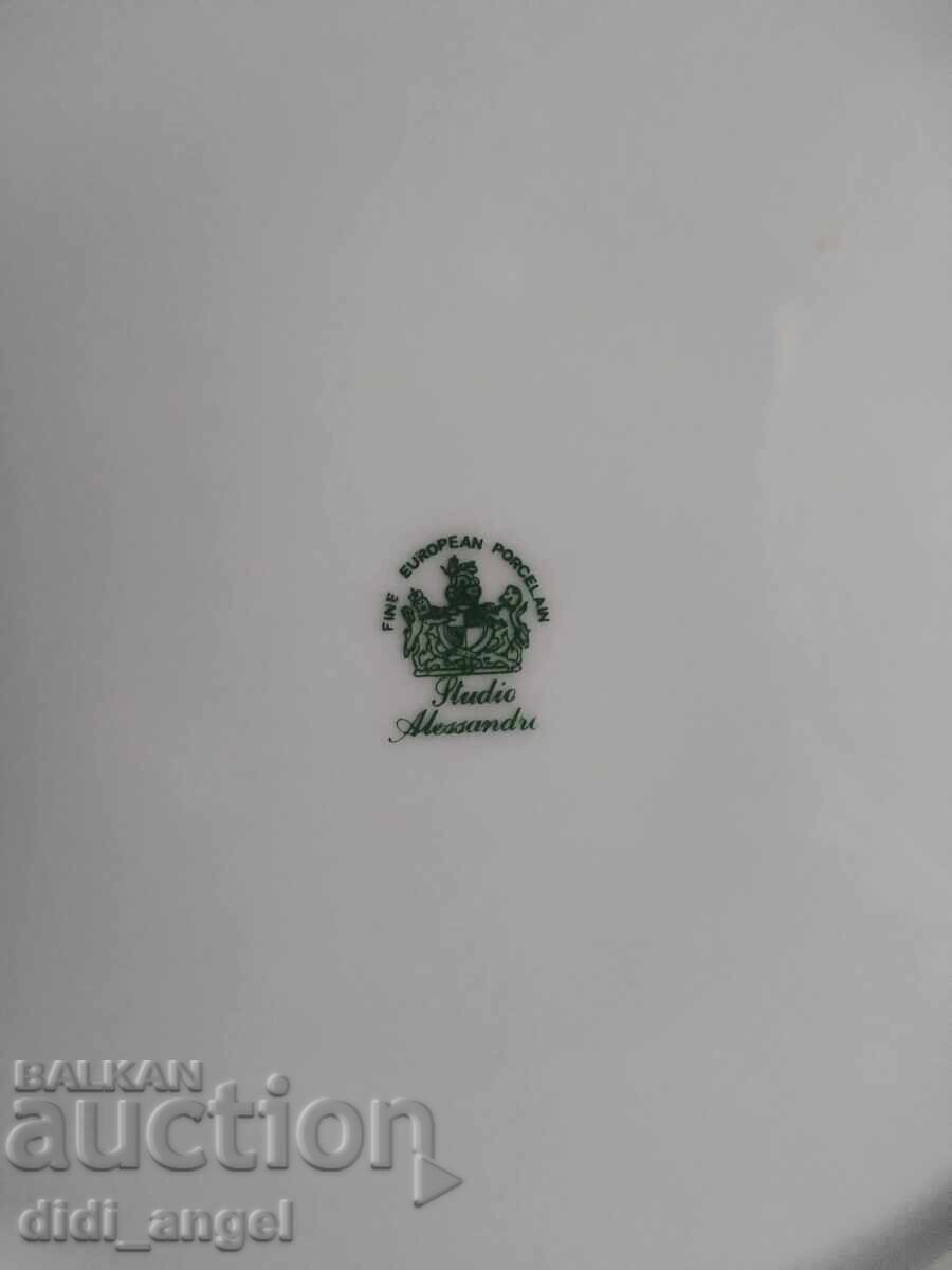 Delivery of Christmas Platter