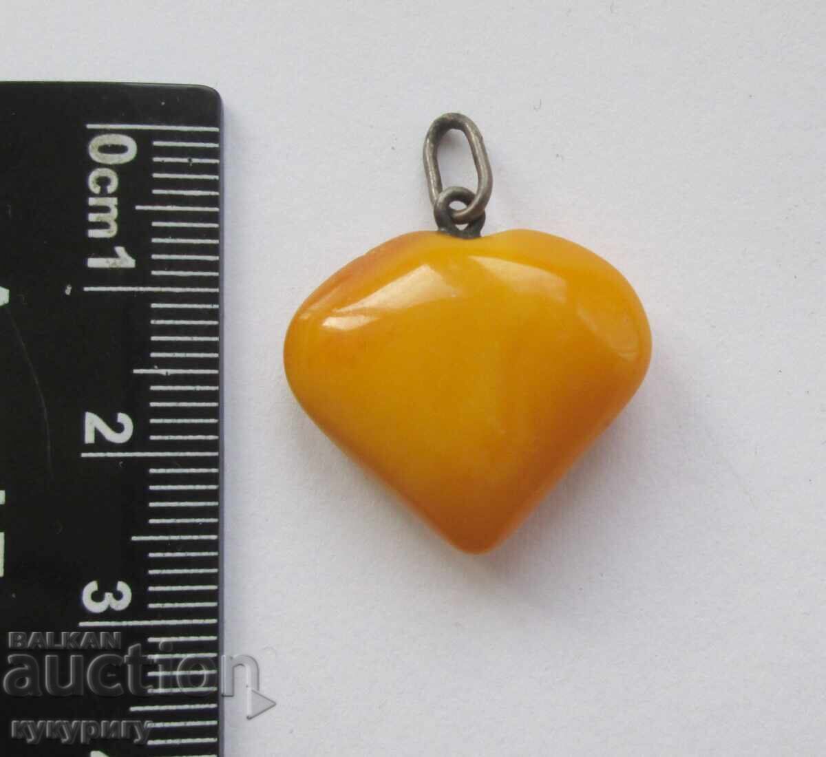 Delivery of Amber pendant medallion heart natural amber