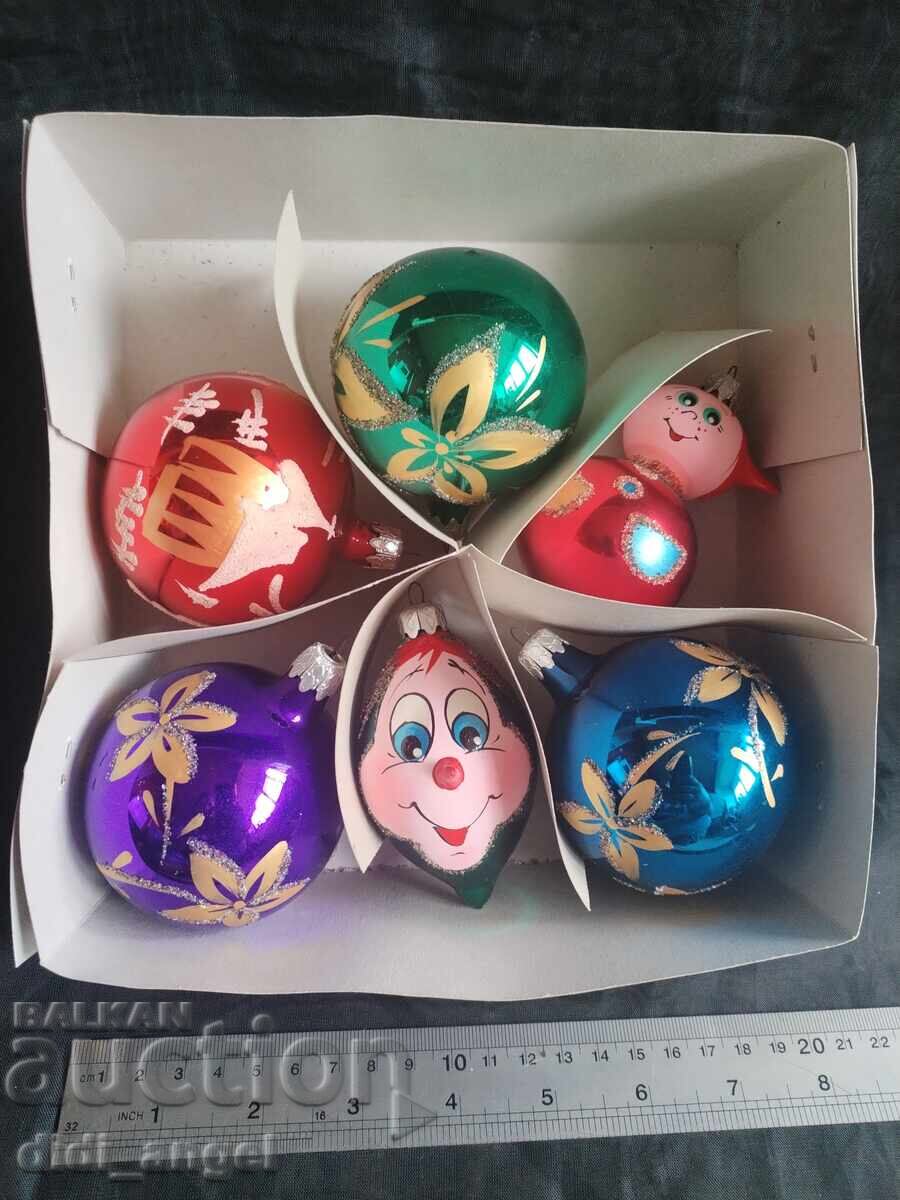 Jucării vechi germane din sticlă