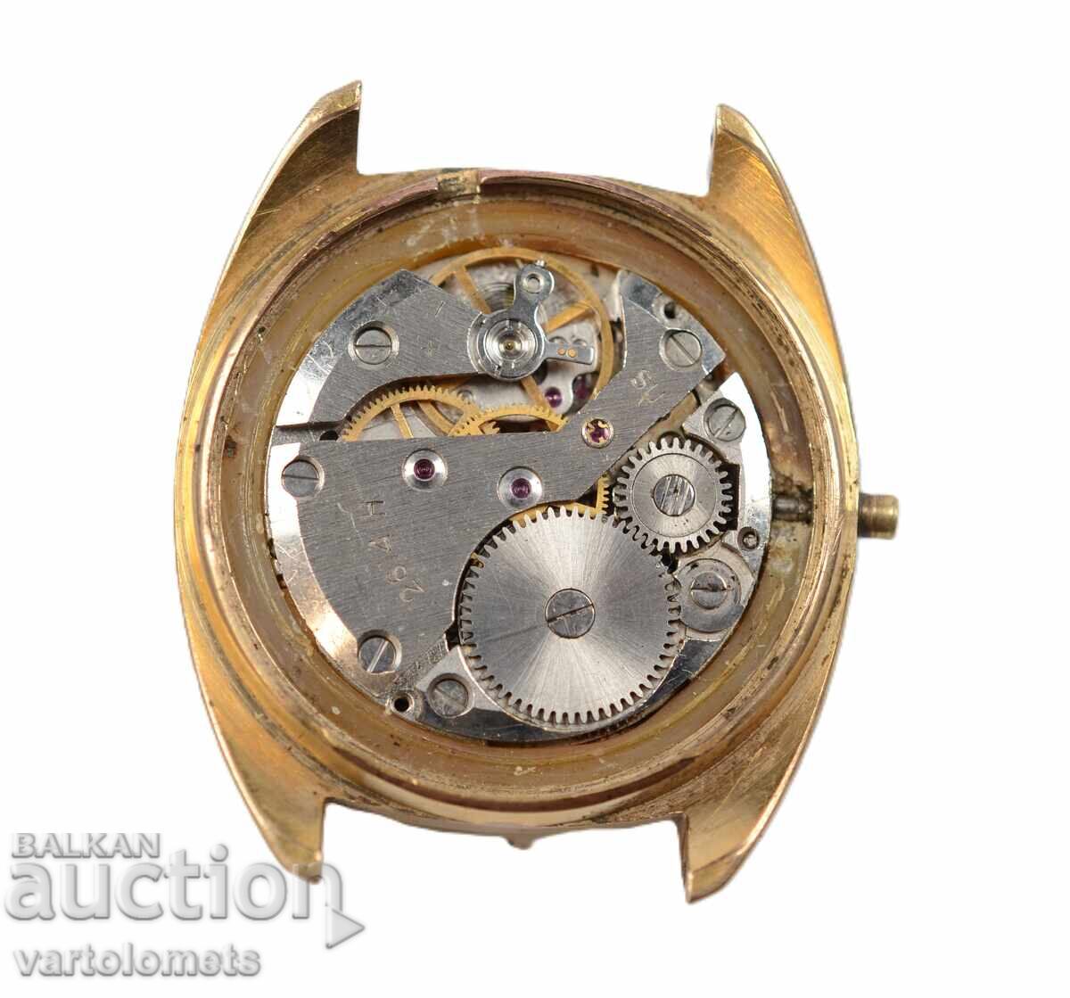 Мъжки часовник РАКЕТА СССР с позлата - не работи с цена 36.00 лв. | € 18.41 Мъжки часовник РАКЕТА СССР с позлата - не работи с цена 36.00 лв. | € 18.41