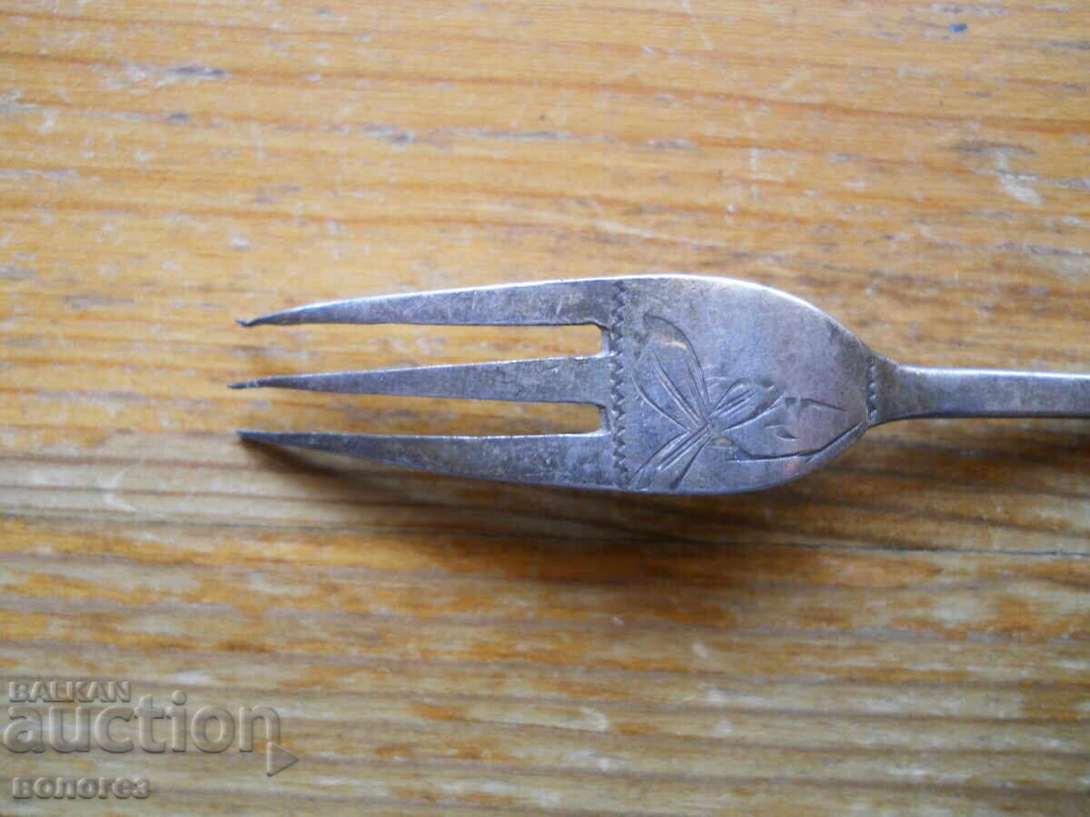 Livrarea Furculiță de desert antică din argint - SUA