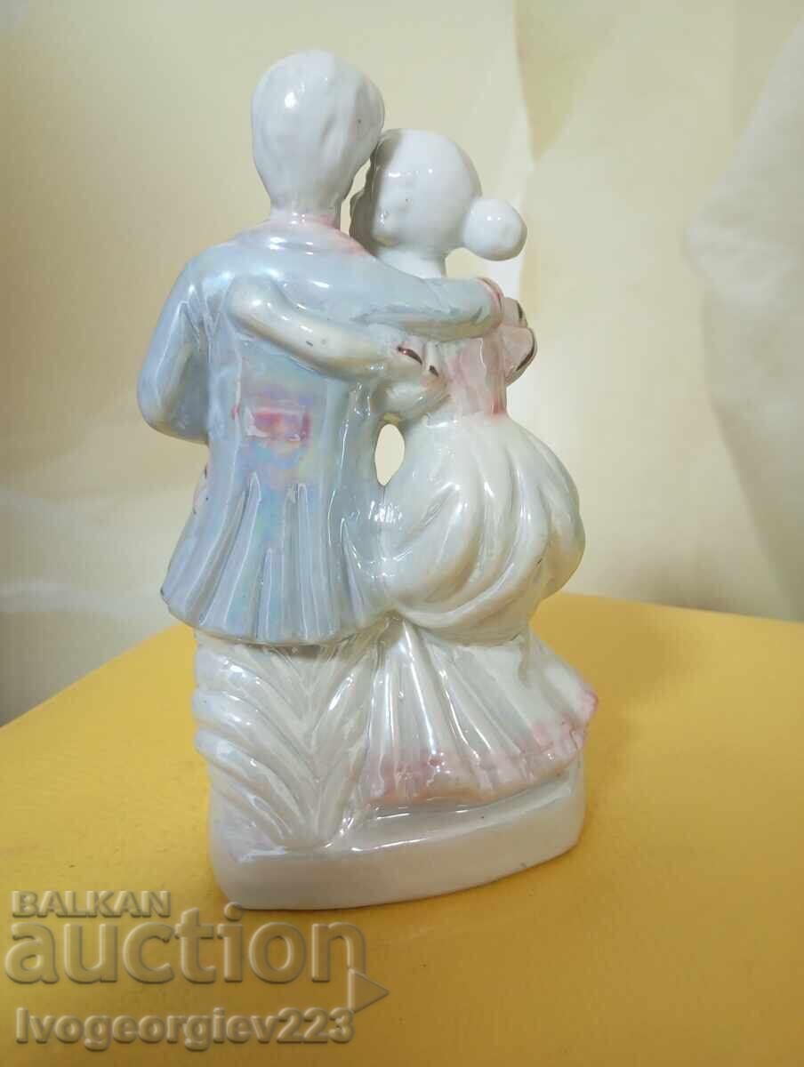 Auction Porcelain figurine Auction Porcelain figurine