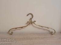 Umeraș masiv vintage din bronz 1