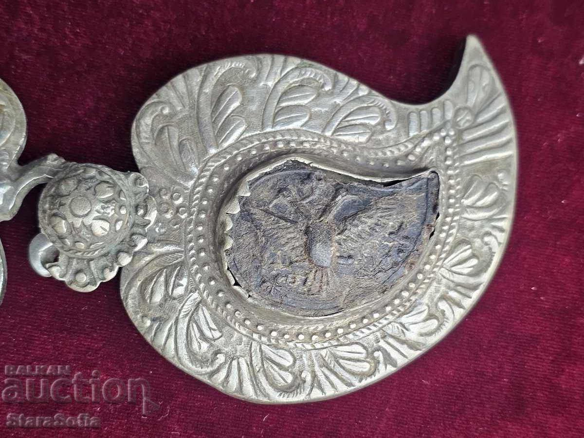 Auction Renaissance silver pafts Auction Renaissance silver pafts