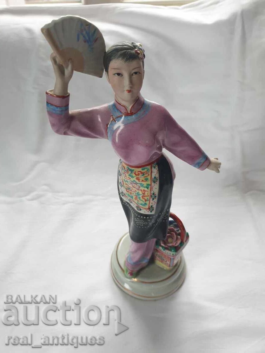 Porcelain figure