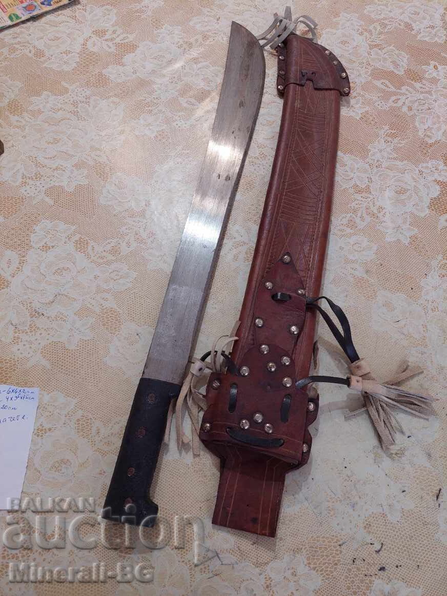 Παλιό μαχαίρι με τιμή € 25.79 | 50.44 BGN