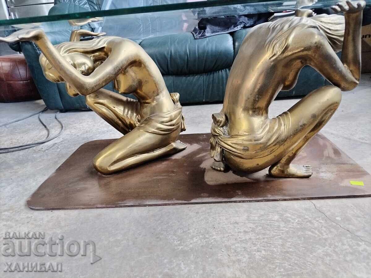 Delivery of BEAUTIFUL BRONZE COFFEE TABLE