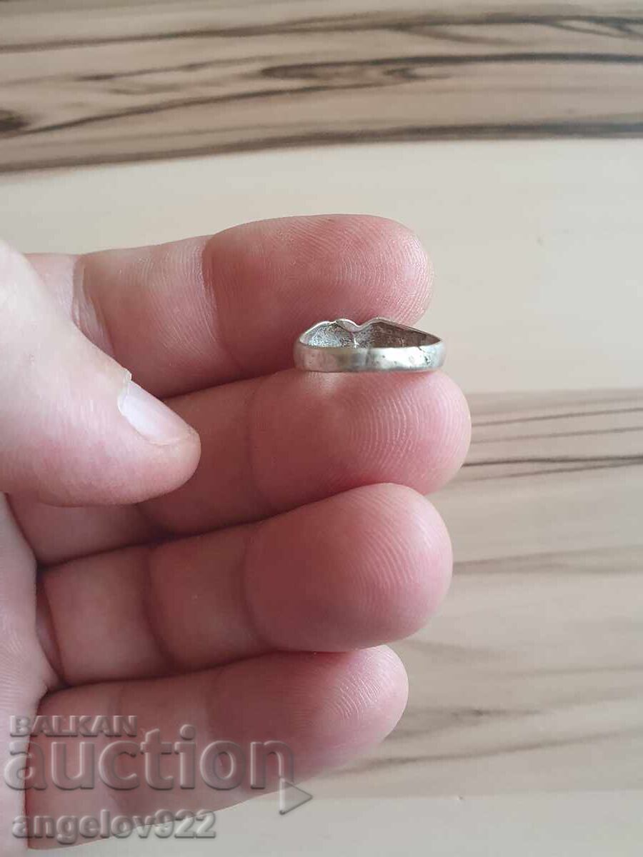 Delivery of 925 silver ring