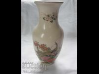 Βάζο από πορσελάνη